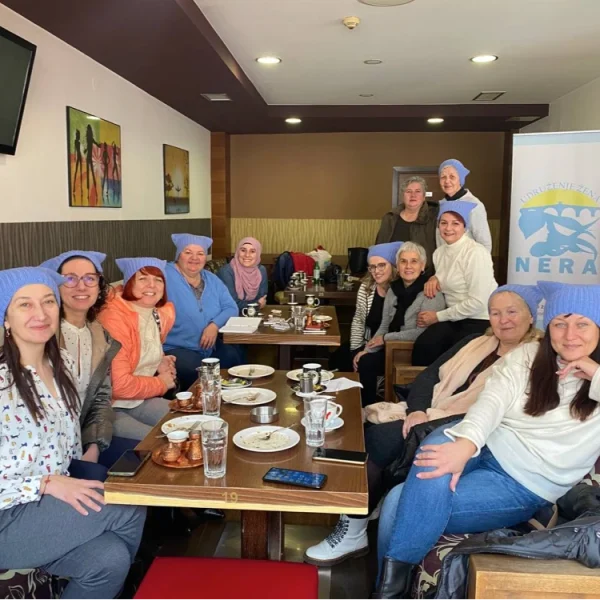 Сотрудничество с женщинами Боснии Співпраця з жінками Боснії Collaboration with women in Bosnia