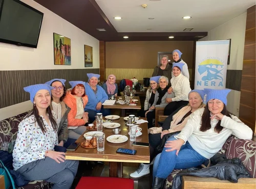 Сотрудничество с женщинами Боснии Співпраця з жінками Боснії Collaboration with women in Bosnia